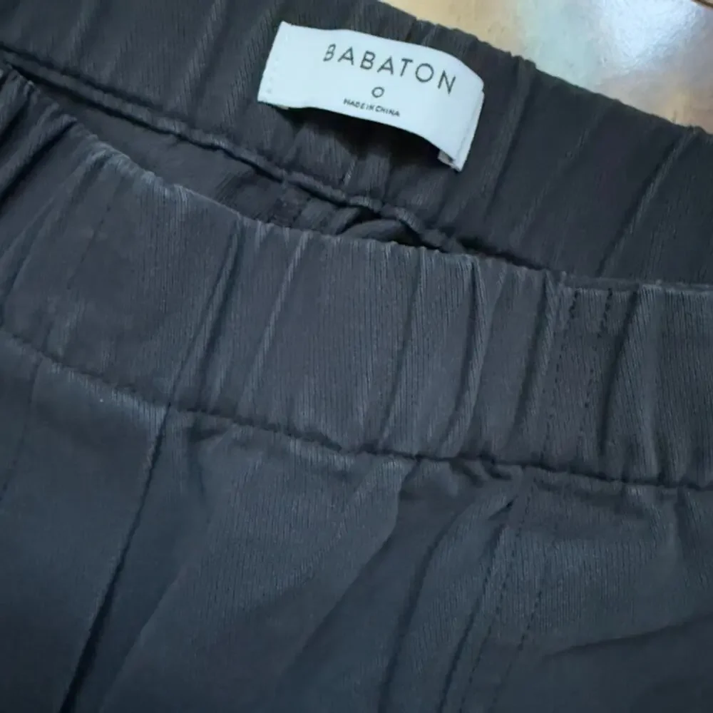 Aritzia Babaton Black cargo pants Size 0